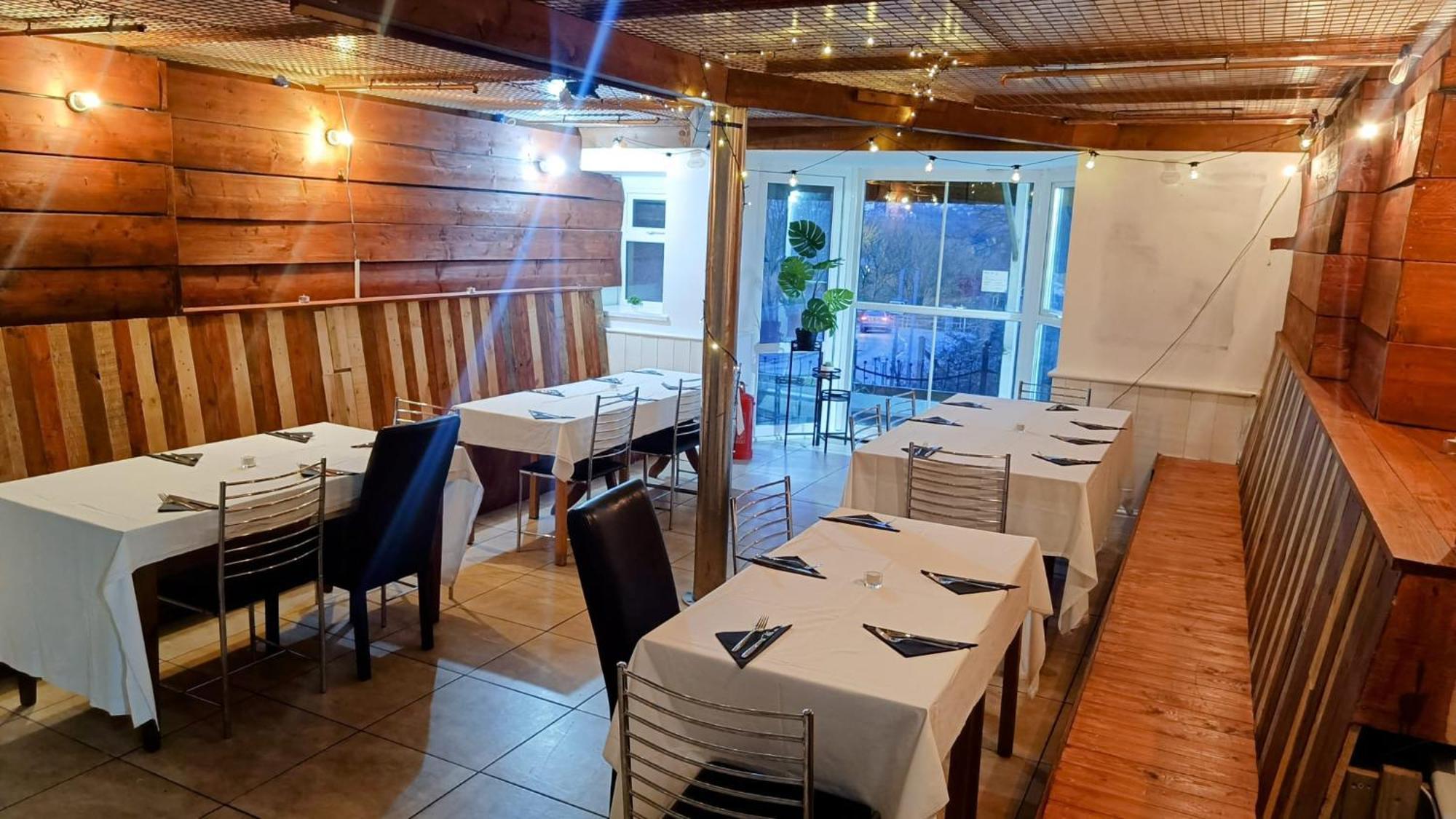 Rose And Crown Hotel & Hope And Anchor Bar Goodwick Екстер'єр фото